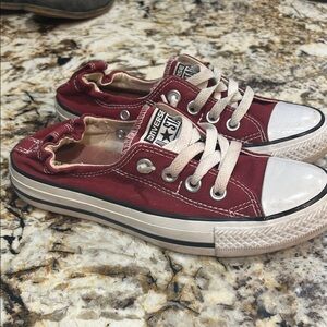 Converse Burgundy Low-Top Sneakers SZ 6